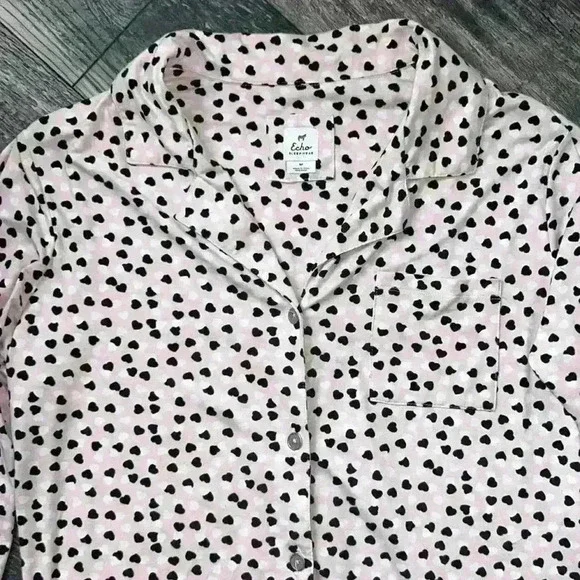 Echo Heart Nightgown - Picture 1 of 5